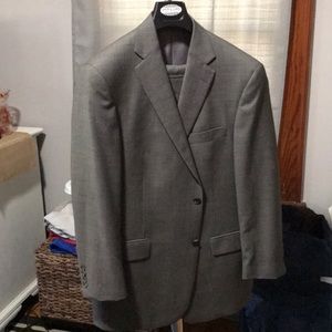 9 Men’s Suits